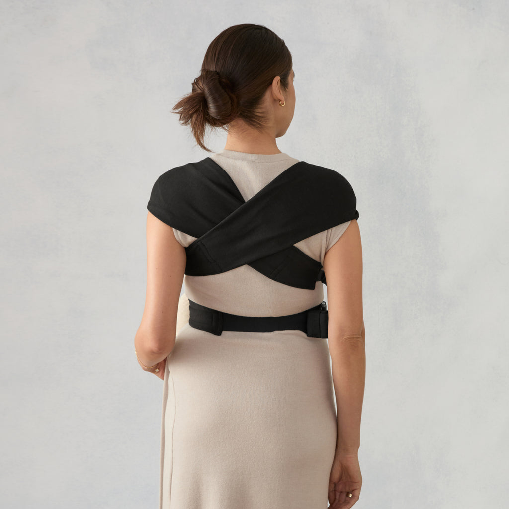 Embrace : Pure Black