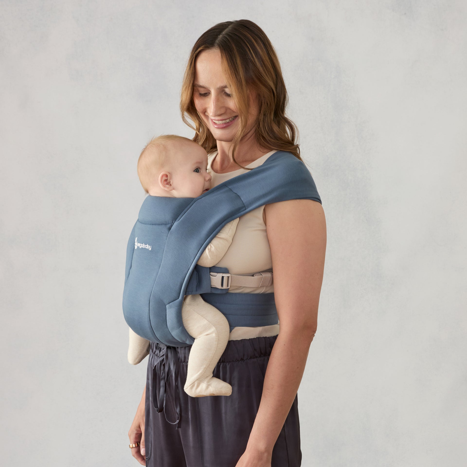 Embrace : Oxford Blue