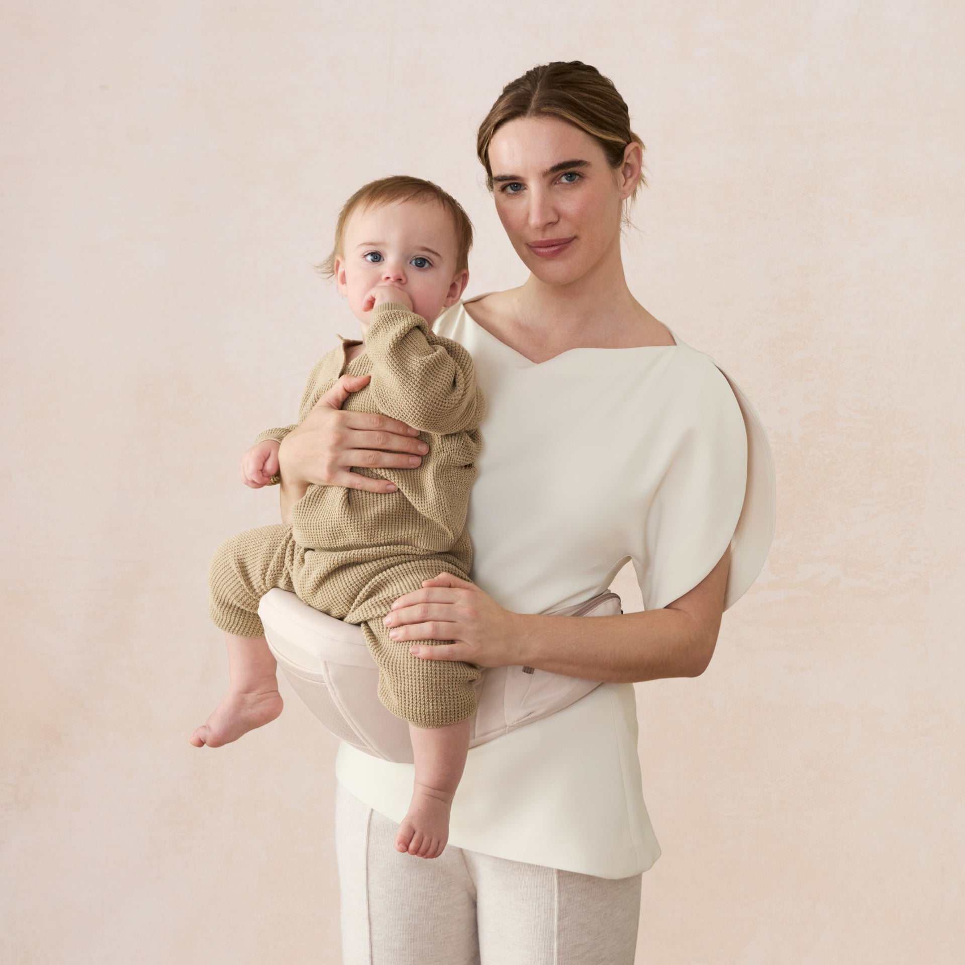 Lift Hip Seat : Natural Beige