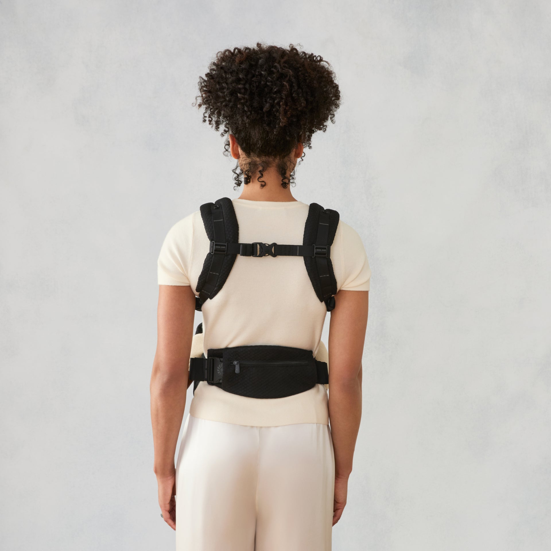 Omni Deluxe - Onyx Black
