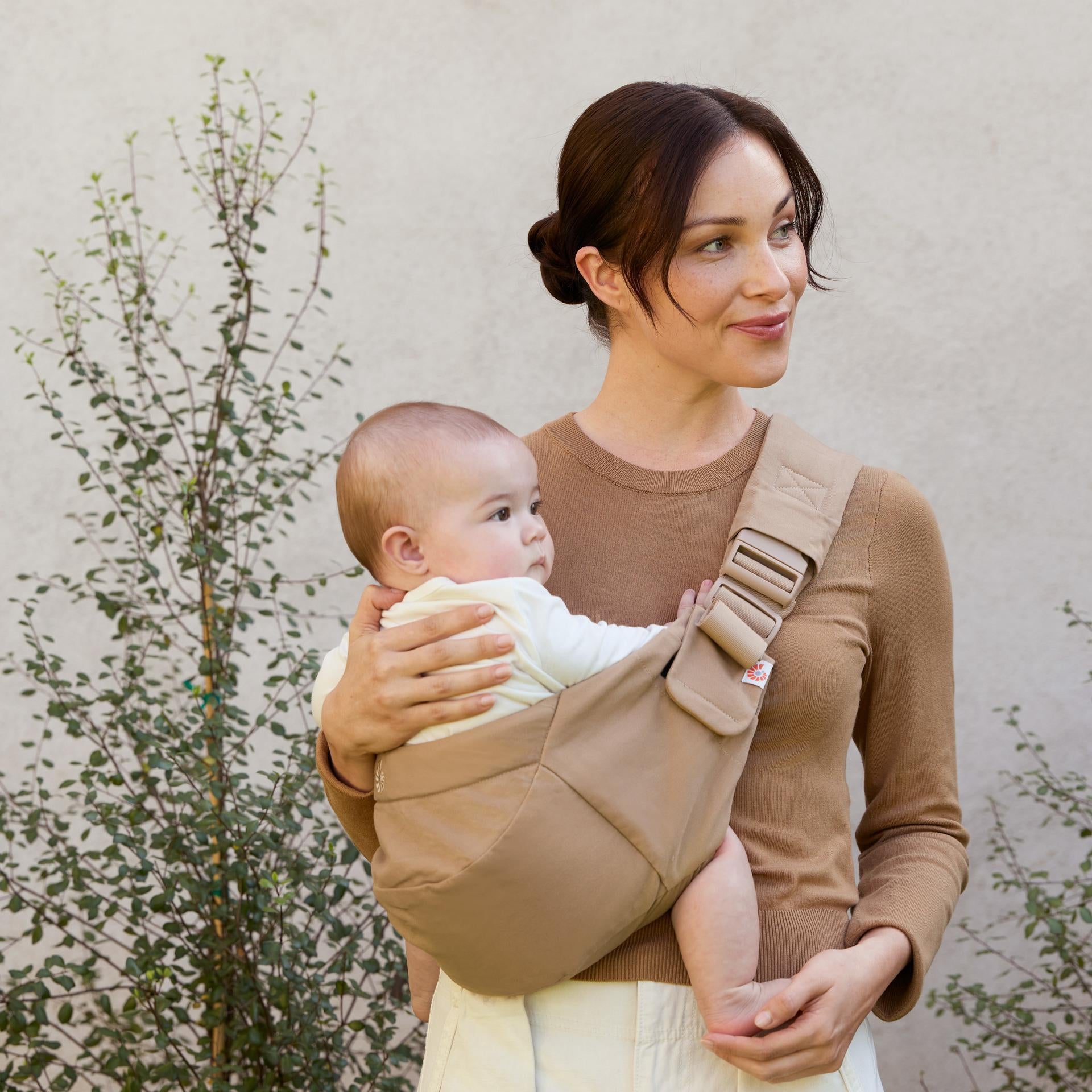 Upsie Sling Carrier : Camel