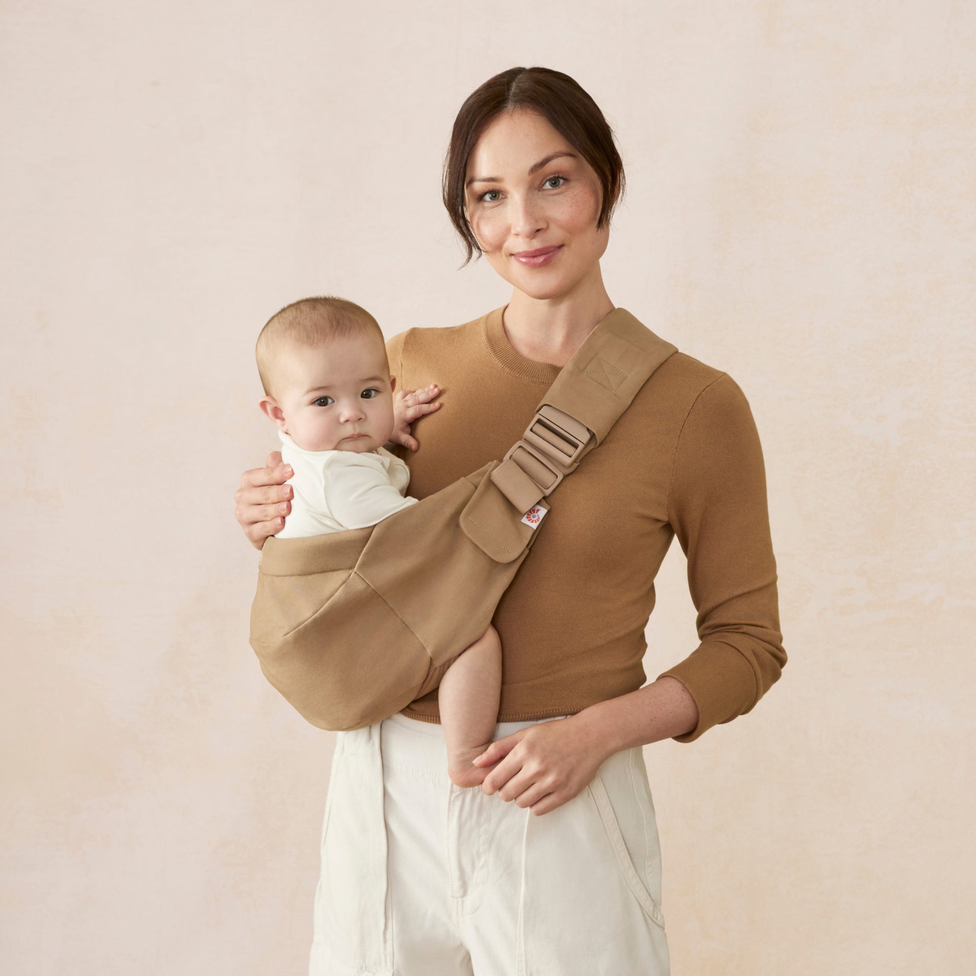Upsie Sling Carrier : Camel