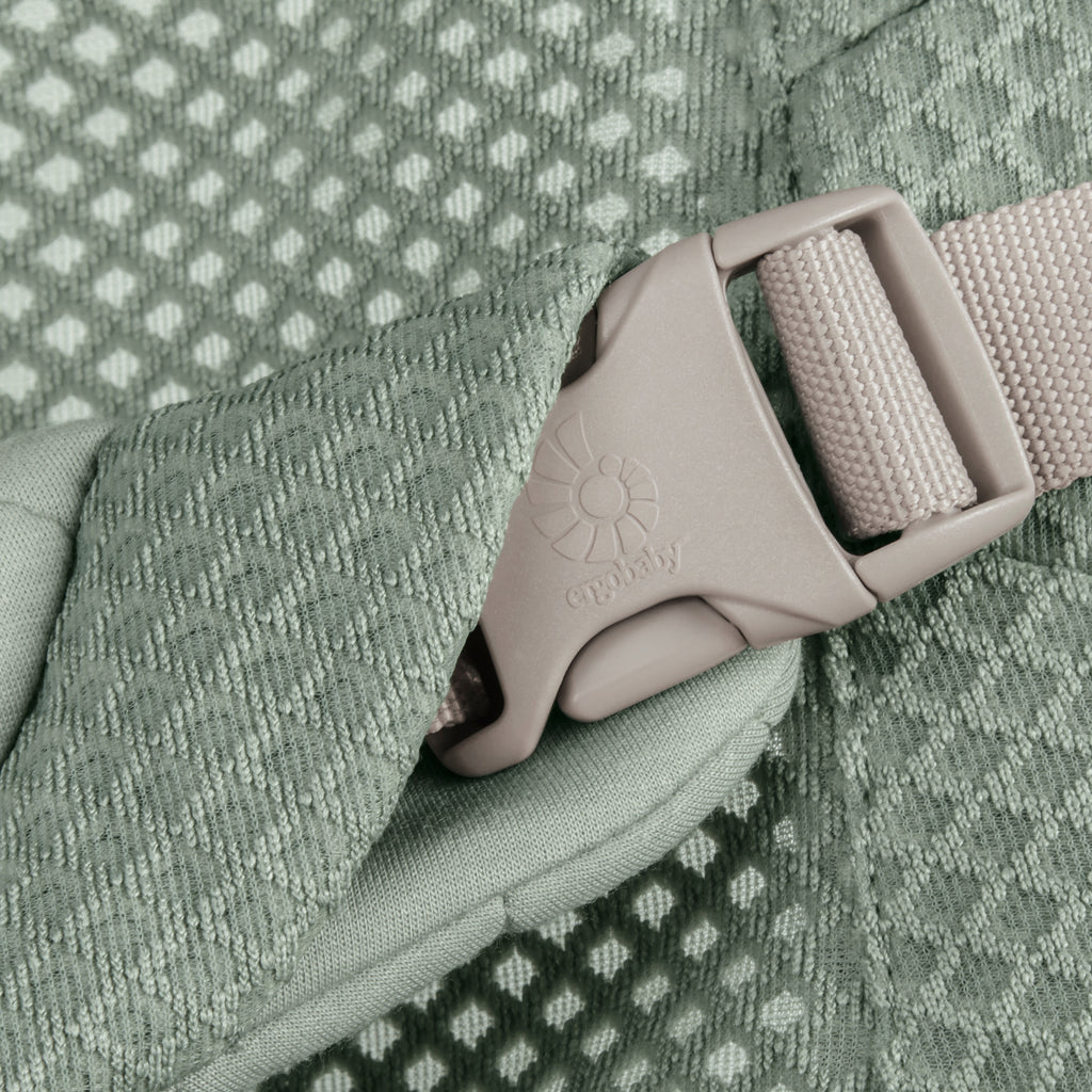 EVOLVE 3-IN-1 BOUNCER - Sage Green Mesh