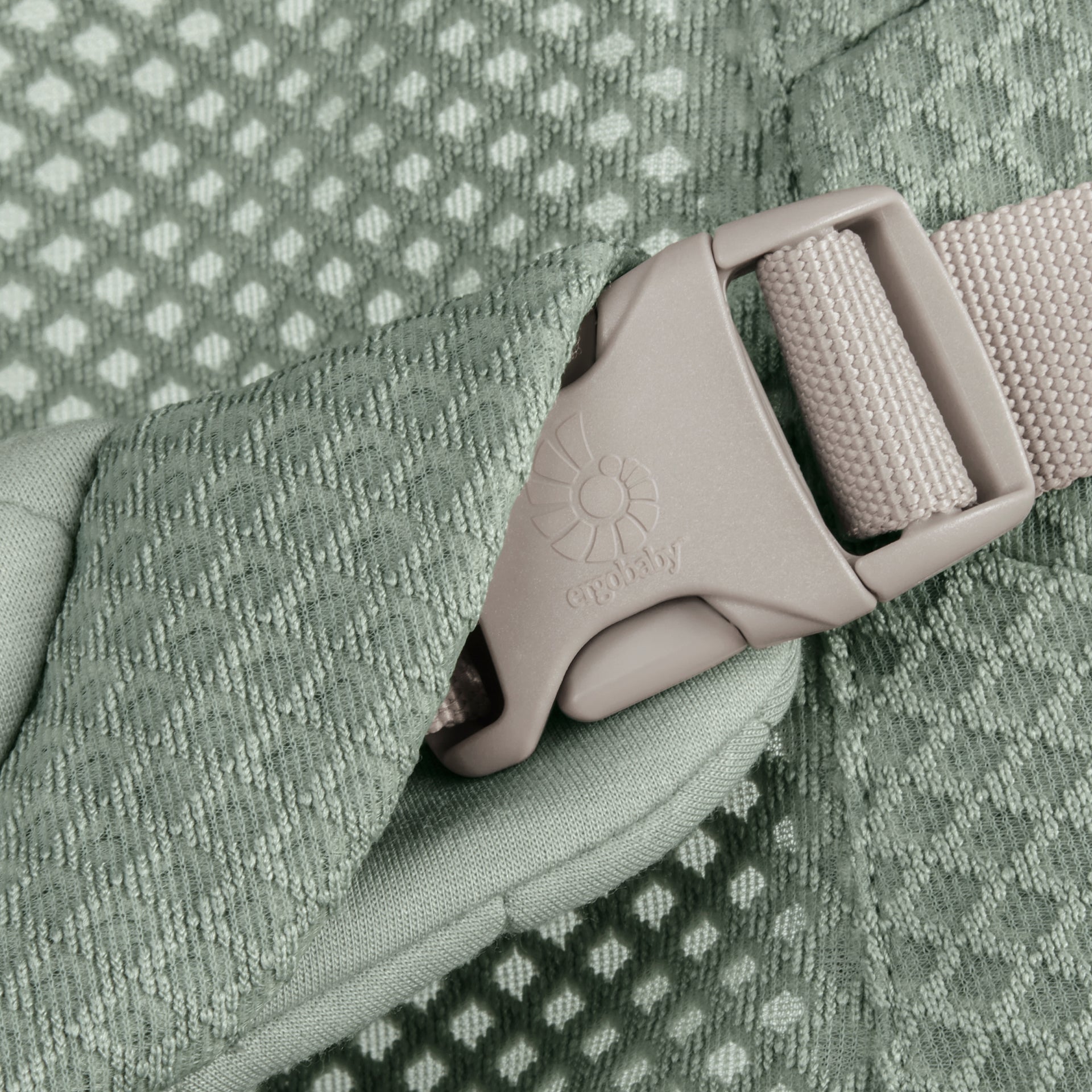 EVOLVE 3-IN-1 BOUNCER - Sage Green Mesh