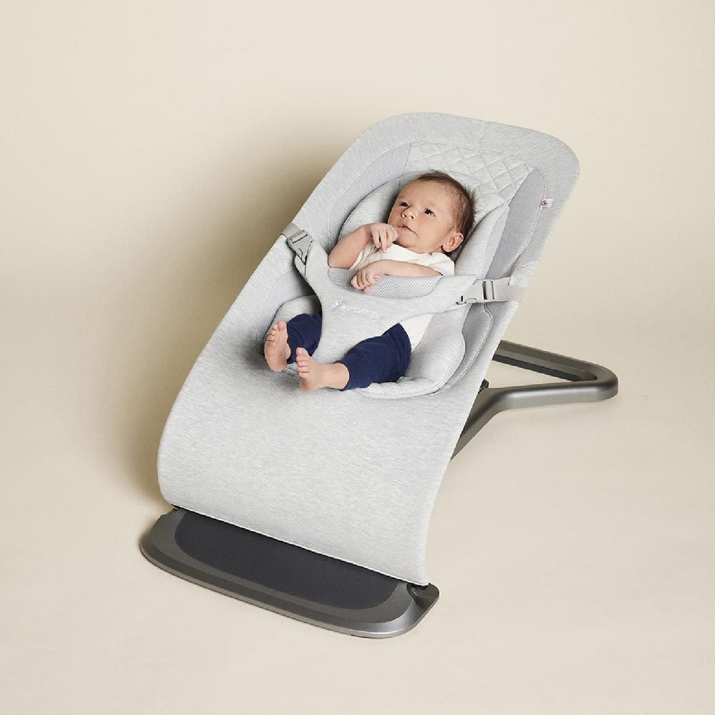 EVOLVE 3-IN-1 BOUNCER - LIGHT GREY