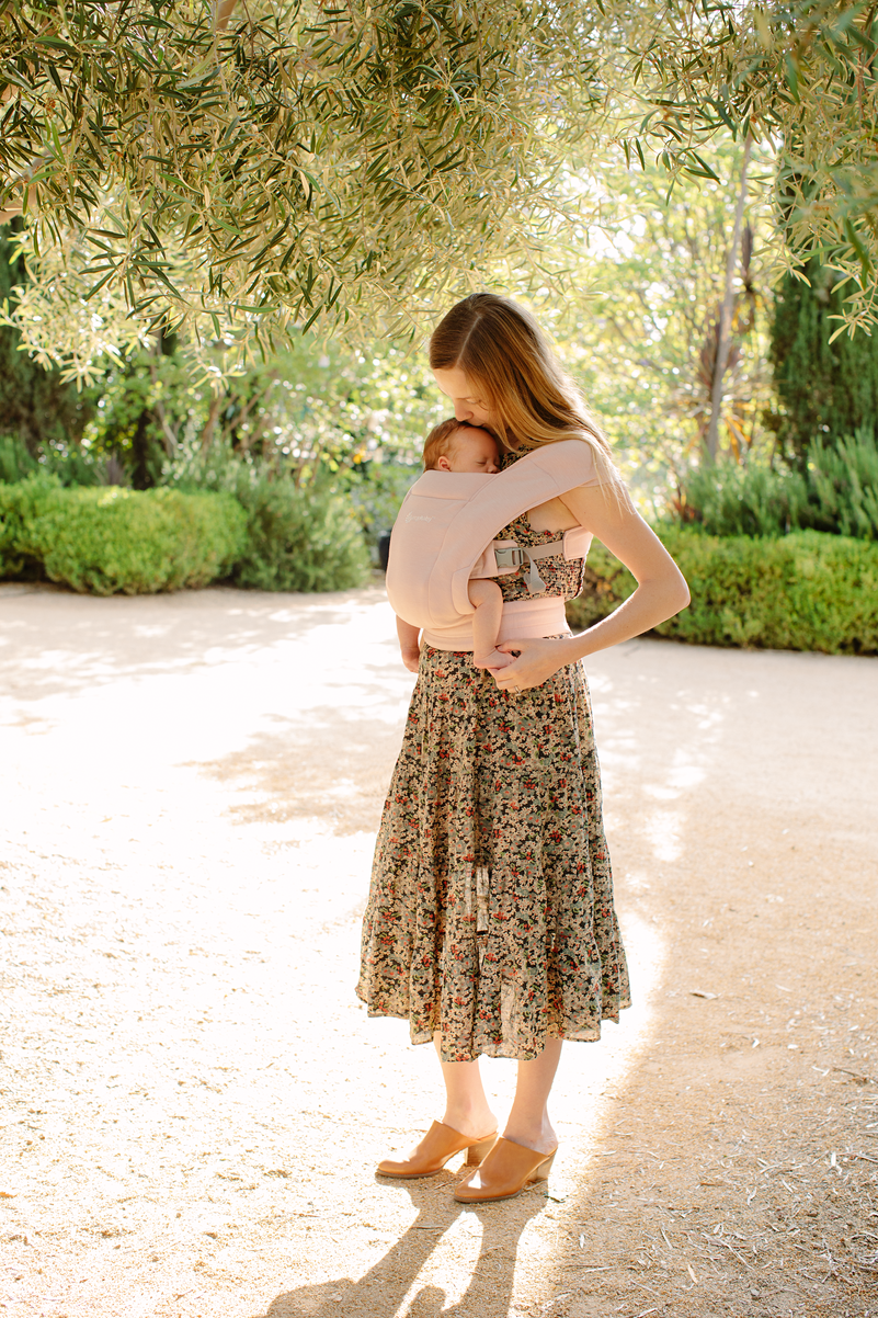 Embrace : Blush Pink