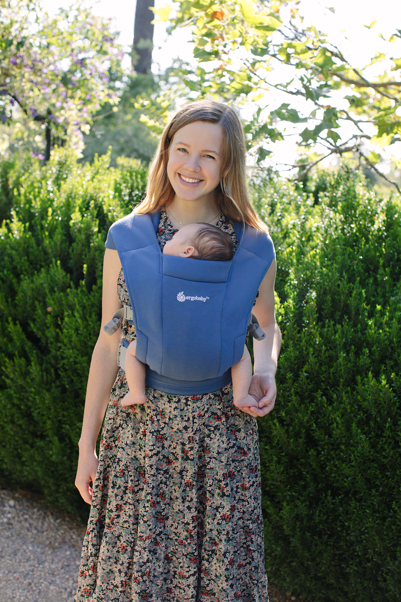 Embrace : Soft Navy
